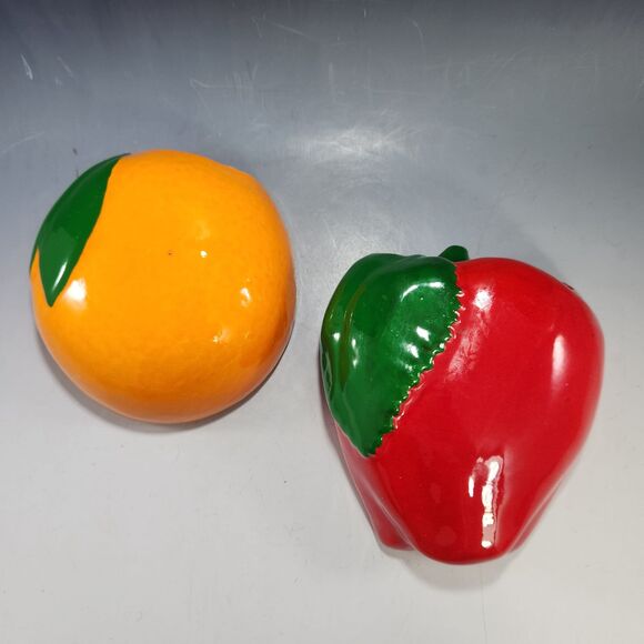 Fruit Wall Pocket Vase Set 2 Red Apple Orange Leaf Vintage Planter Hanging VTG - Picture 1 of 10